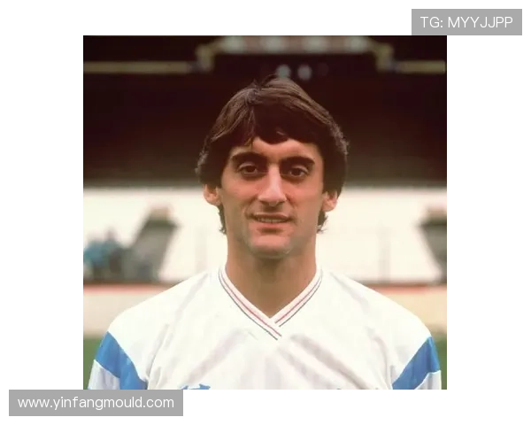 刚成年的足球明星盘点他们的成长历程与未来潜力