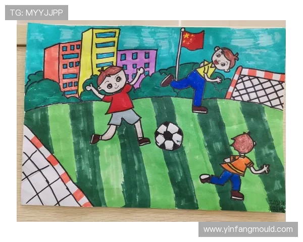 初中足球明星绘画作品集展示与创作技巧分享