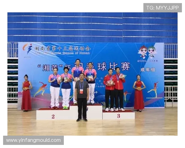 南京羽毛球队勇夺最新羽毛球团队协作榜首位置引领风骚