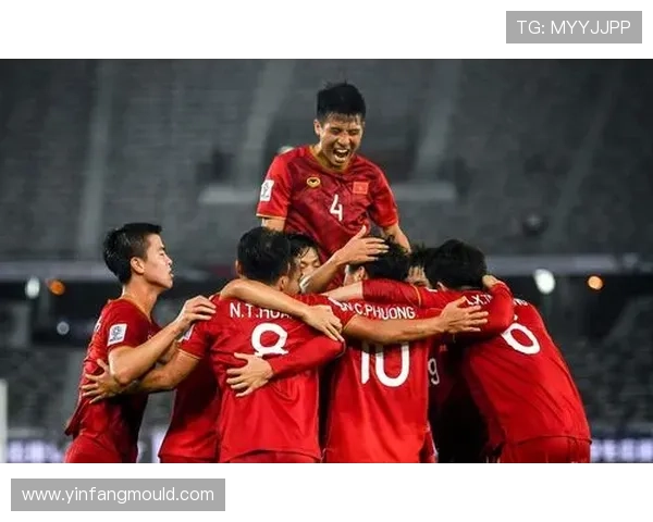 西安羽毛球队在杯赛积分榜中以77分稳居第一名展现强劲实力 西安羽毛球队在杯赛积分榜中以77分稳居第一名展现强劲实力